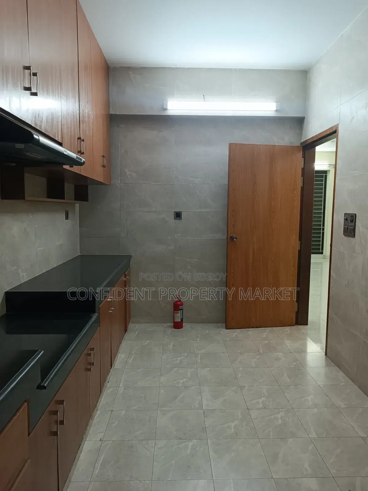 3-bedroom Apartment in Baridhara for sale in Baridhara