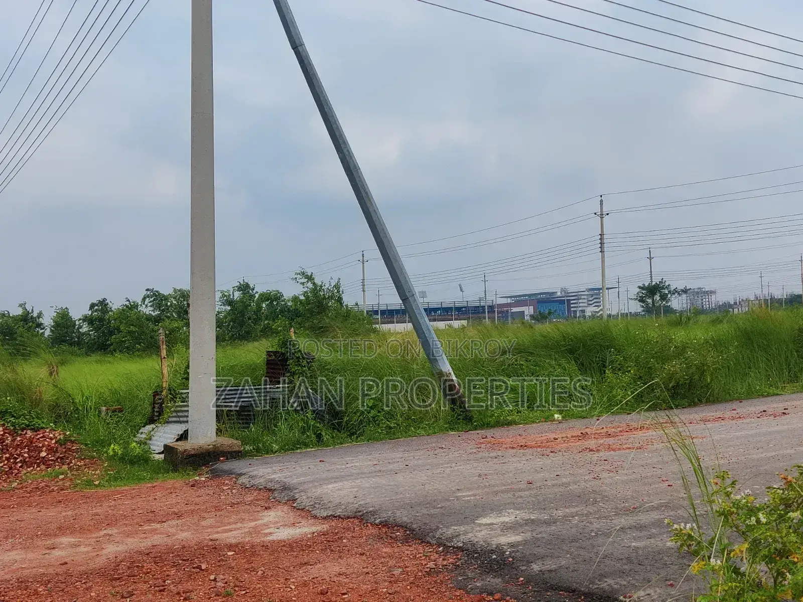 South/East Corner N Block 4.5 Katha Plot Sell in Basundhara