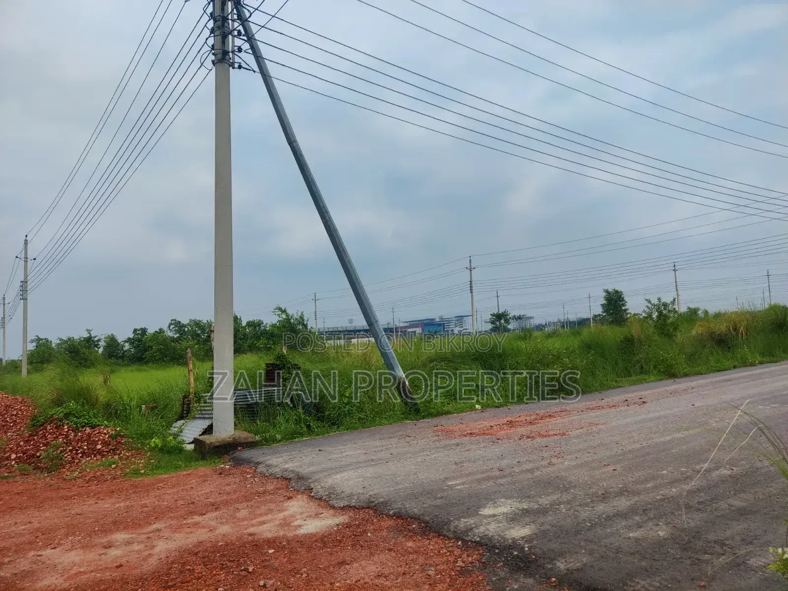 South/East Corner N Block 4.5 Katha Plot Sell in Basundhara