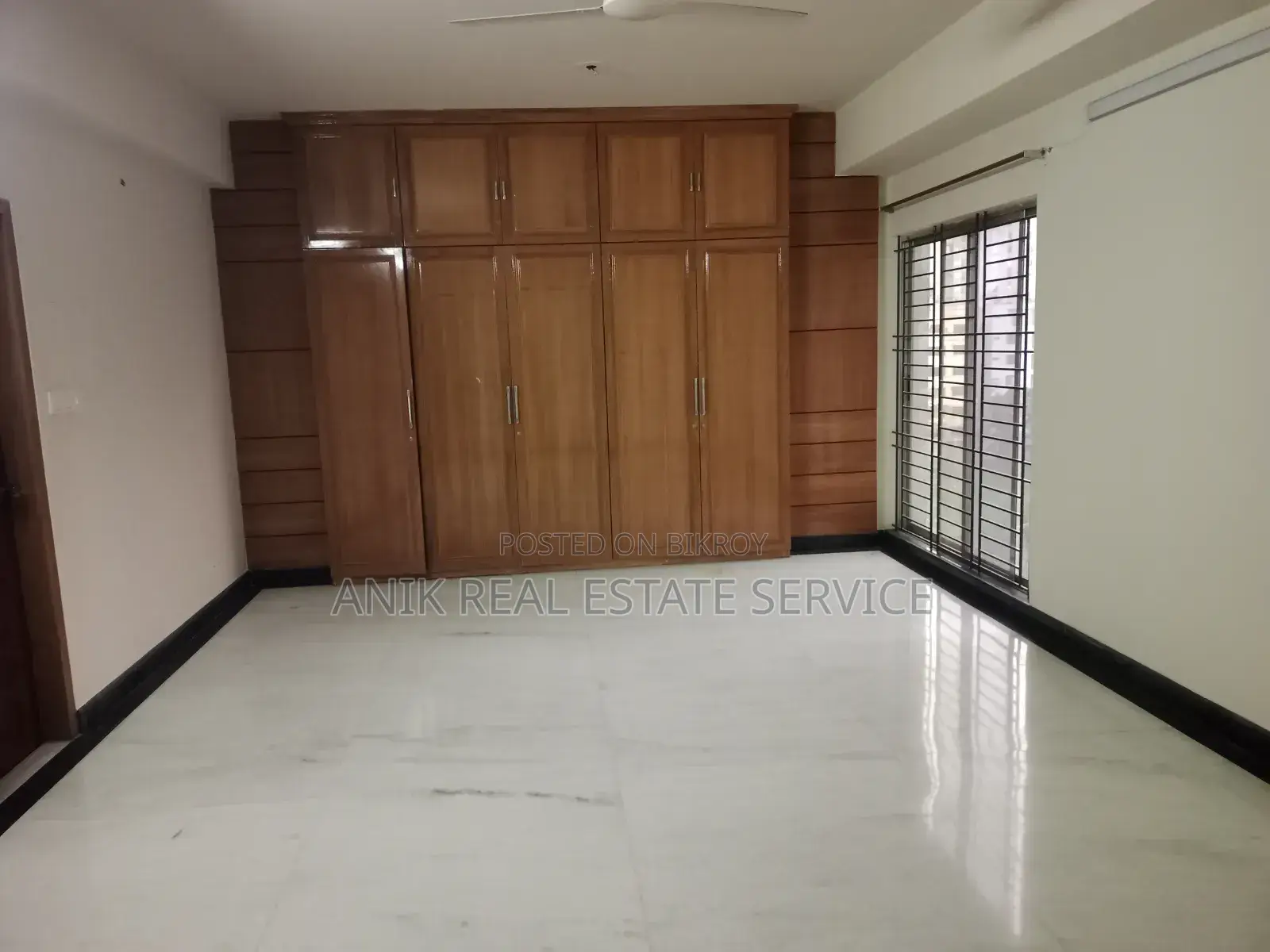 Luxurious Semi Furnished Office Space Rent at Gulshan 2 in Gulshan