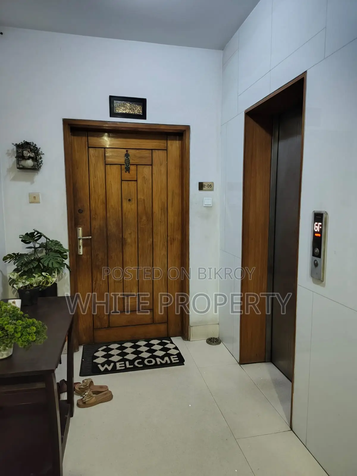 4-bedroom Apartment in White Property, Baridhara for Sale in Baridhara