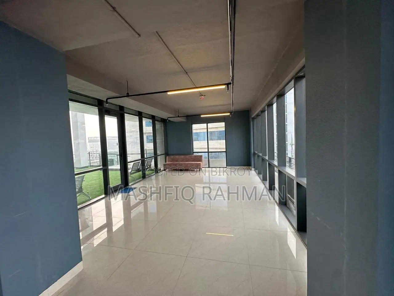 Renowned Commercial Building Office Space for Rent in a Prime Location in Mohakhali
