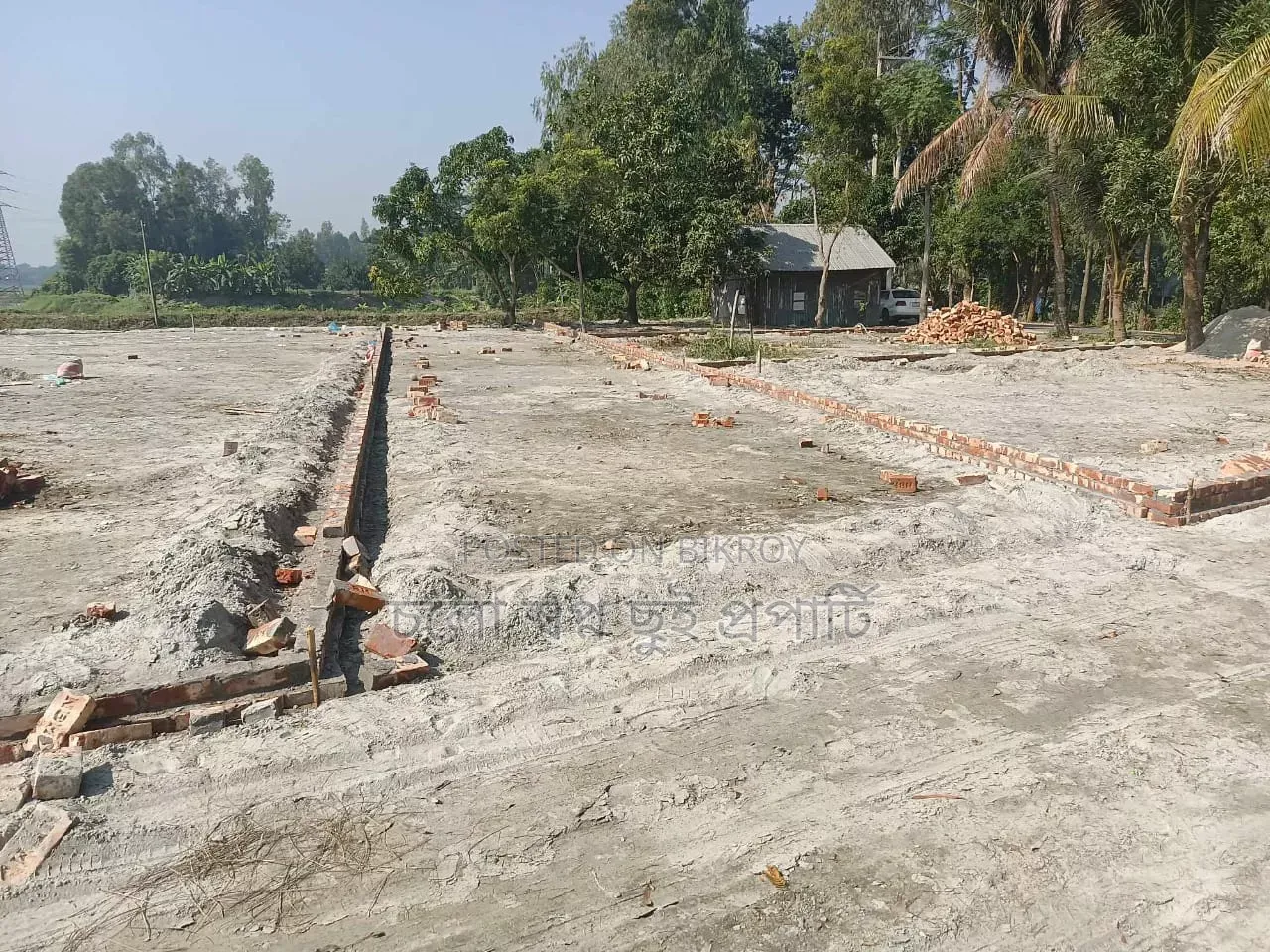 Ready Plot in Mawa Highway