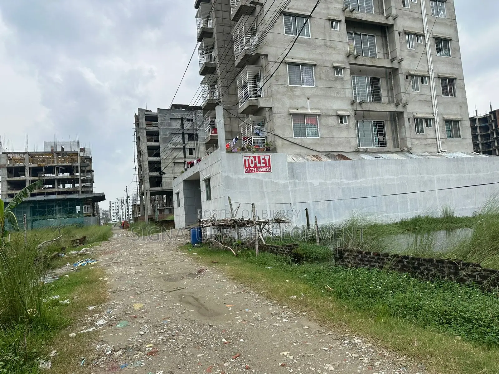 Block-K//3 Katha//Northfacing//Plot Sale in Bashundhara R/A in Basundhara