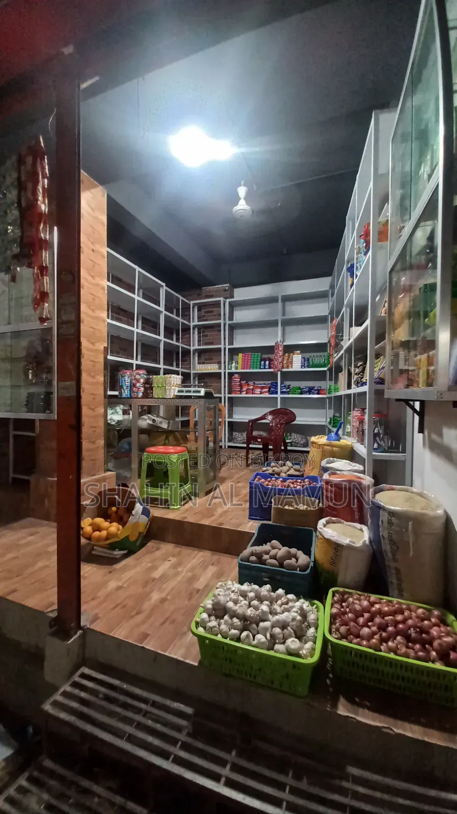 Shop for rent including goods and decoration. in Badda
