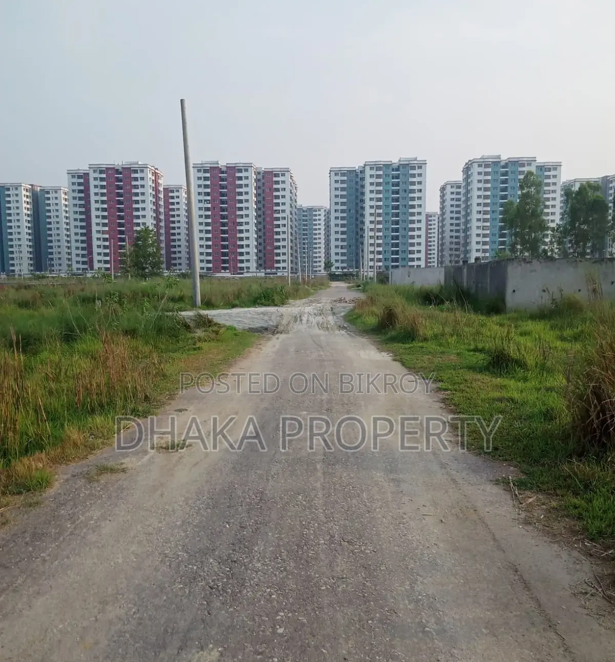 60/60ft Corner Park View East at Sector-16/C. in Uttara