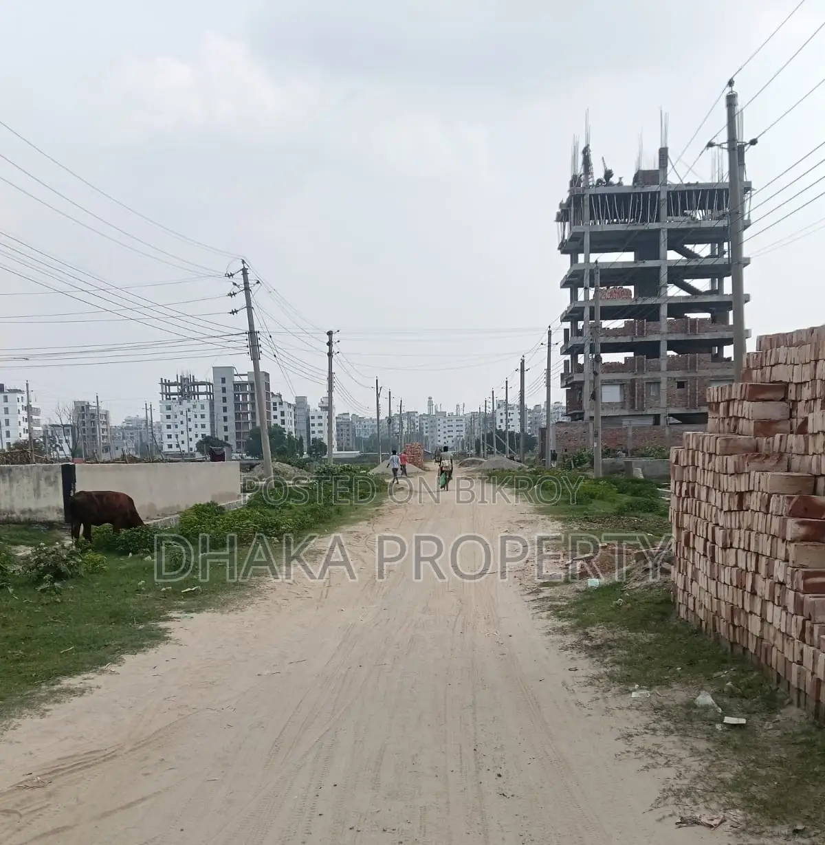 60/60ft Corner Park View East at Sector-16/C. in Uttara