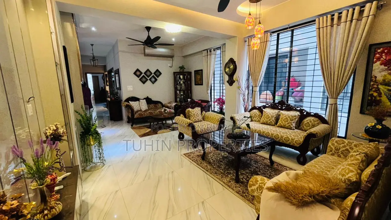 3-bedroom Apartment in Dhanmondi for Sale in Dhanmondi