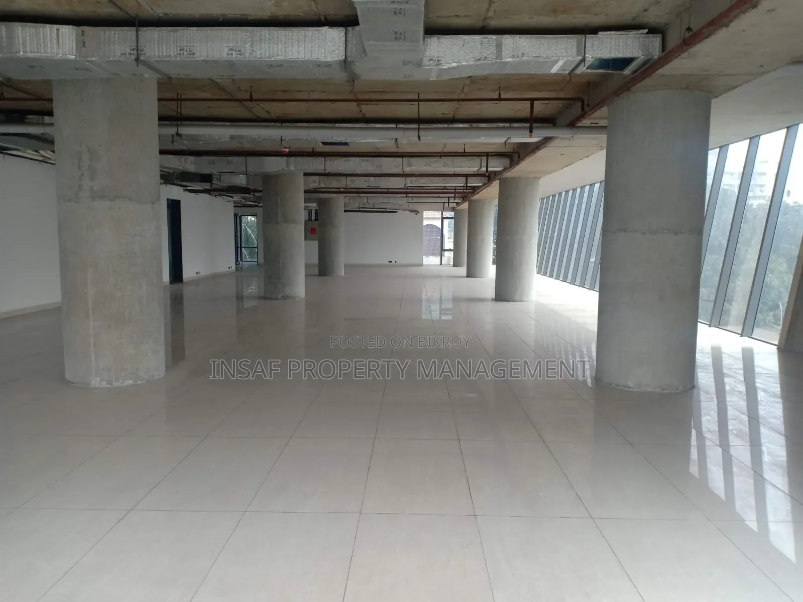 Premium 7000 SFT Corporate Office Space for Rent - Gulshan-2 in Gulshan