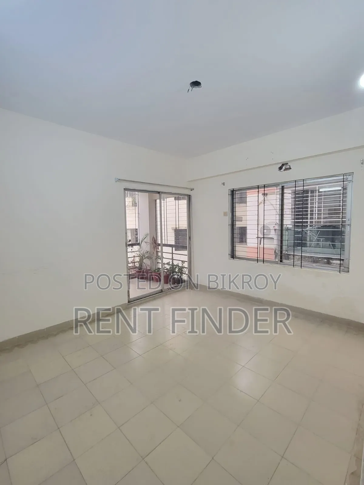 Un-Furnished Office Space in Gulshan-1 in Gulshan