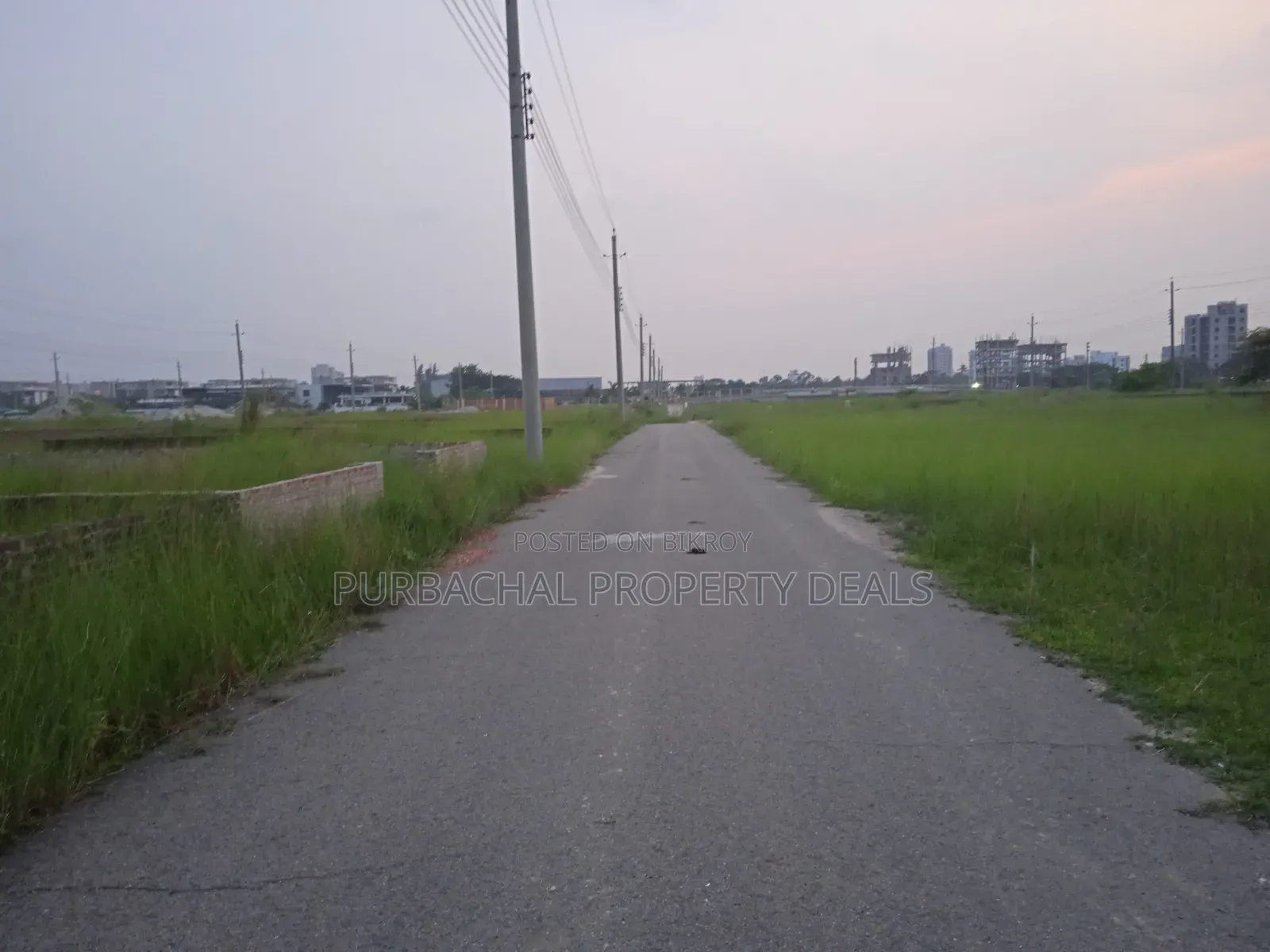 Block M, Road 26/a – South Facing 7.50 Katha Premium Plot for Sale in Basundhara