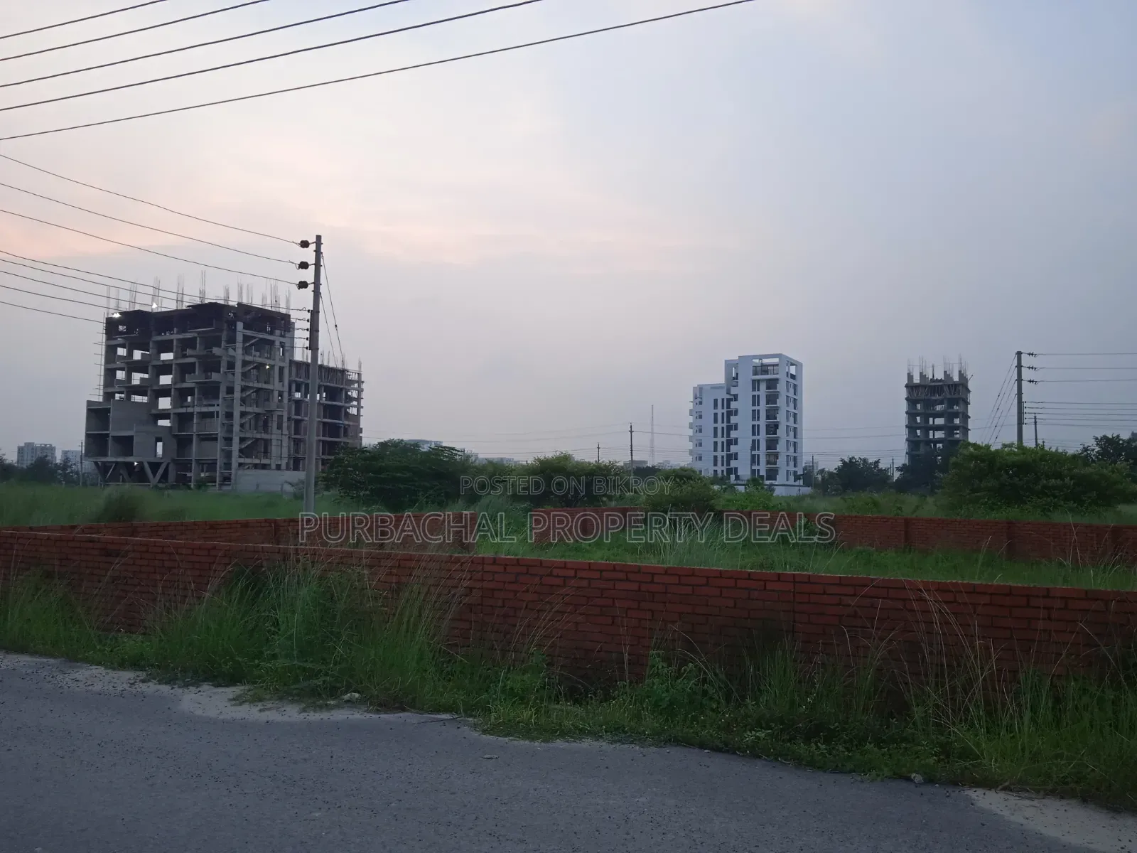 Block M, Road 26/a – South Facing 7.50 Katha Premium Plot for Sale in Basundhara
