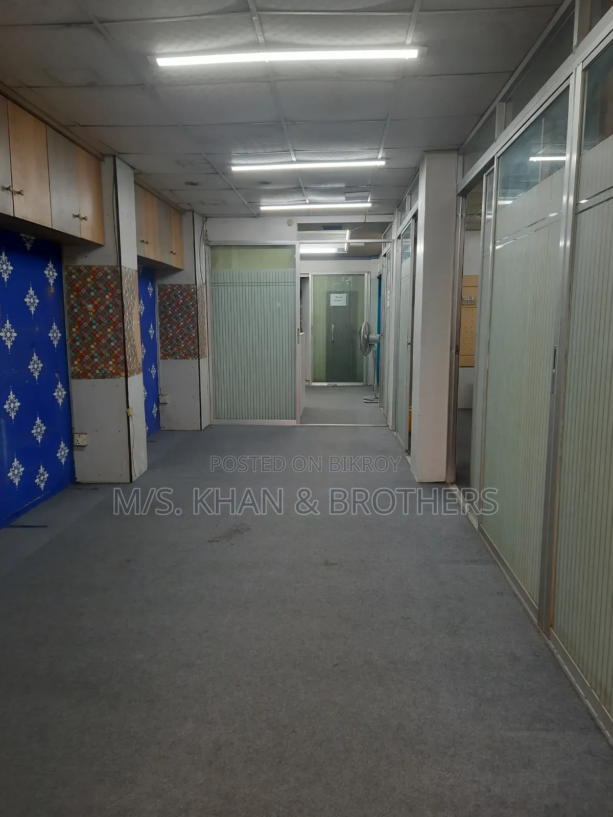 910 Square Feet Commercial Office in Dhanmondi
