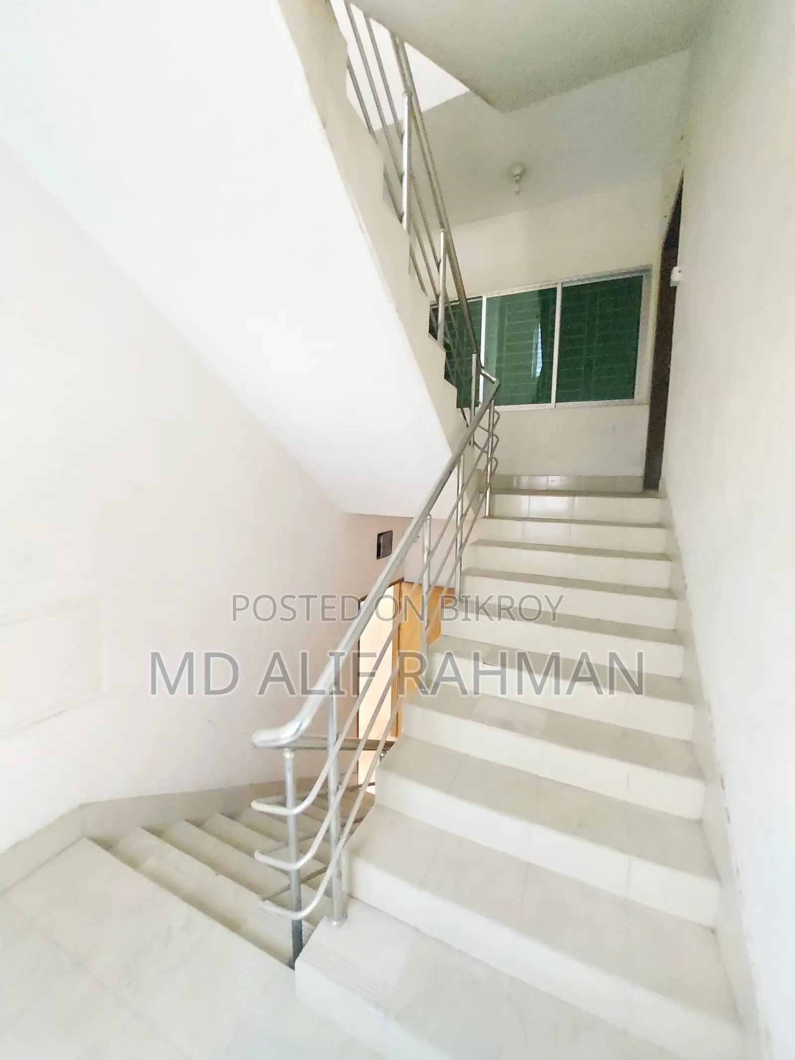 Open Space/Office Space 2200-6800 Sq.Ft For Rent Gulshan Badda Link.Rd in Badda