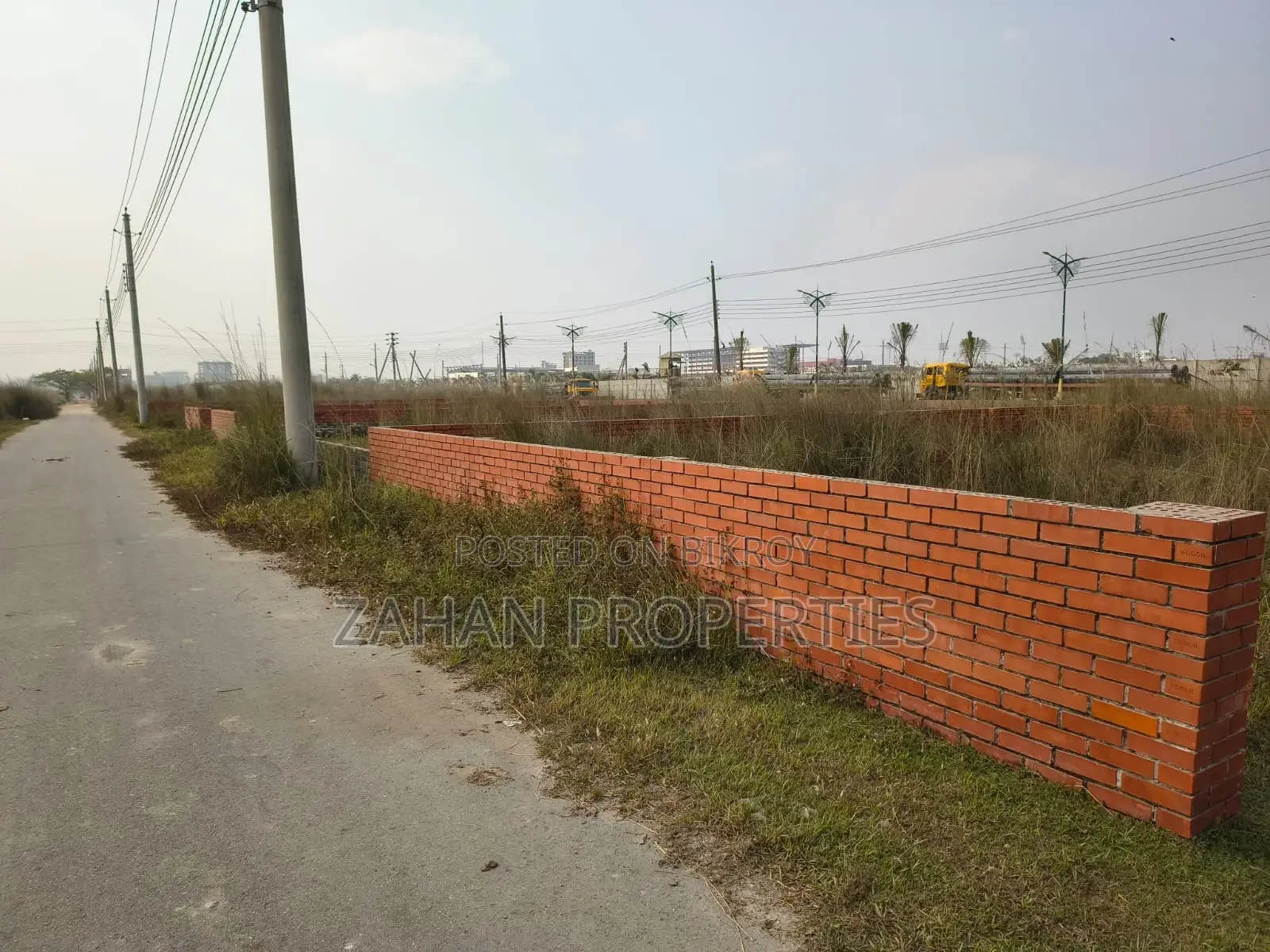 Bashundhara P Block 06 Katha Corner Plot Sale in Bashundhara City