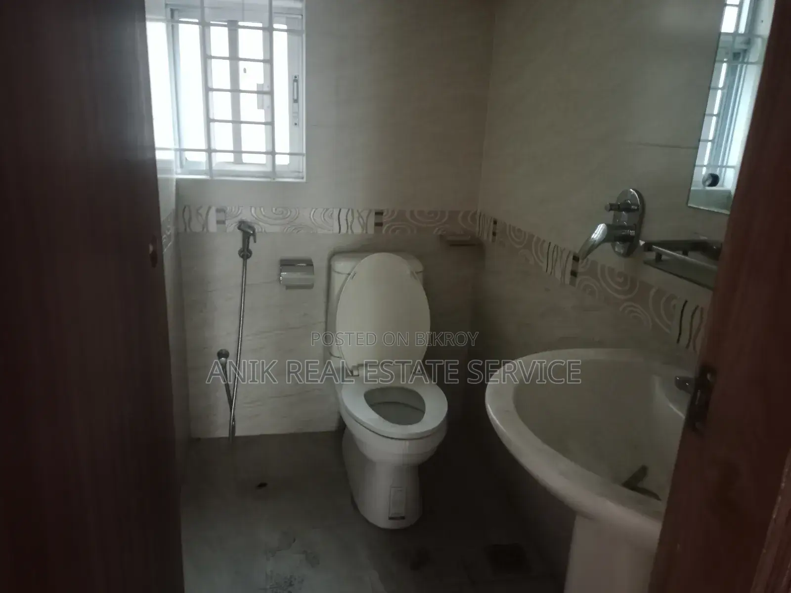 Nicely 3000 SFT Office Space Rent for Gulshan in Gulshan