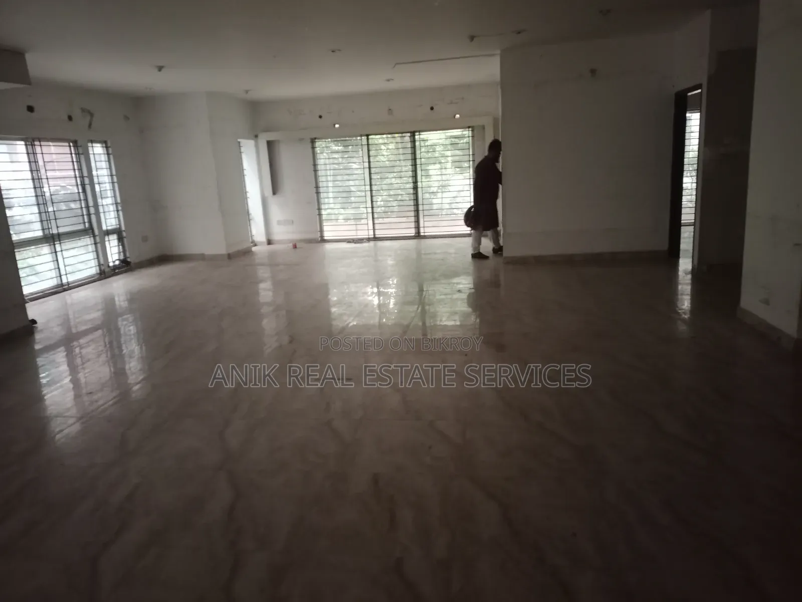 2800 SFT Open Office Space Rent at Gulshan in Gulshan