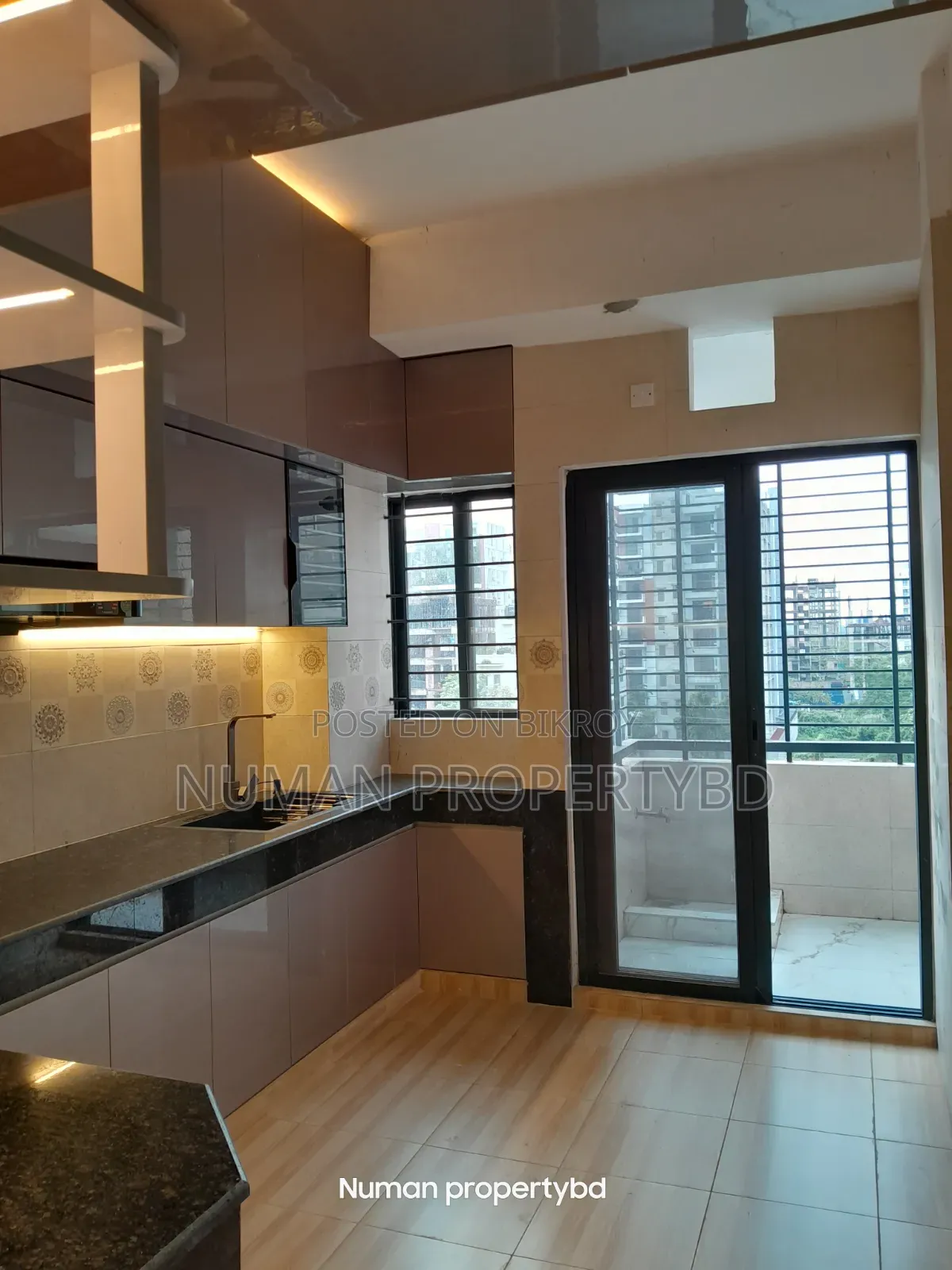 3-bedroom Apartment in Numan Property Bd, Basundhara for Sale in Basundhara