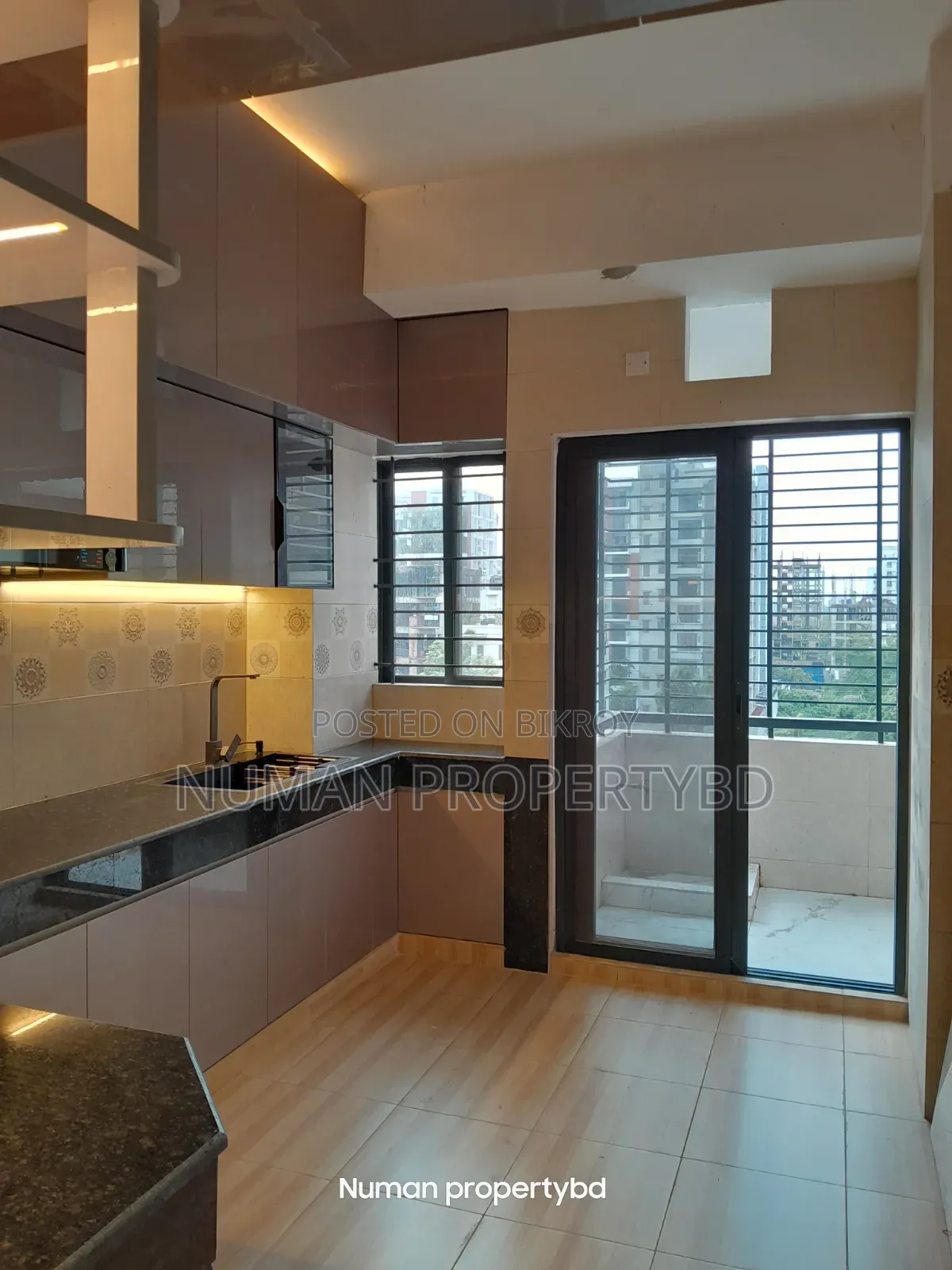3-bedroom Apartment in Numan Property Bd, Basundhara for Sale in Basundhara