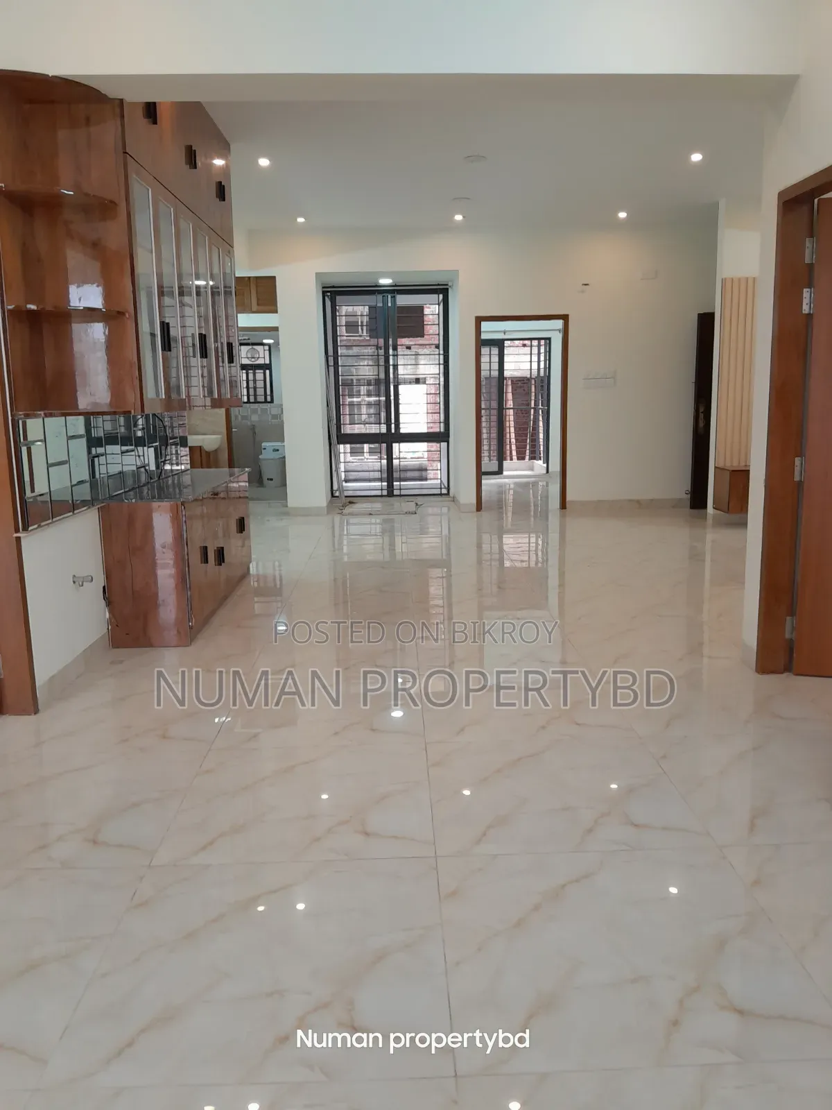 4-Bedroom Apartment in Numan Property Bd, Basundhara for Rent in Basundhara