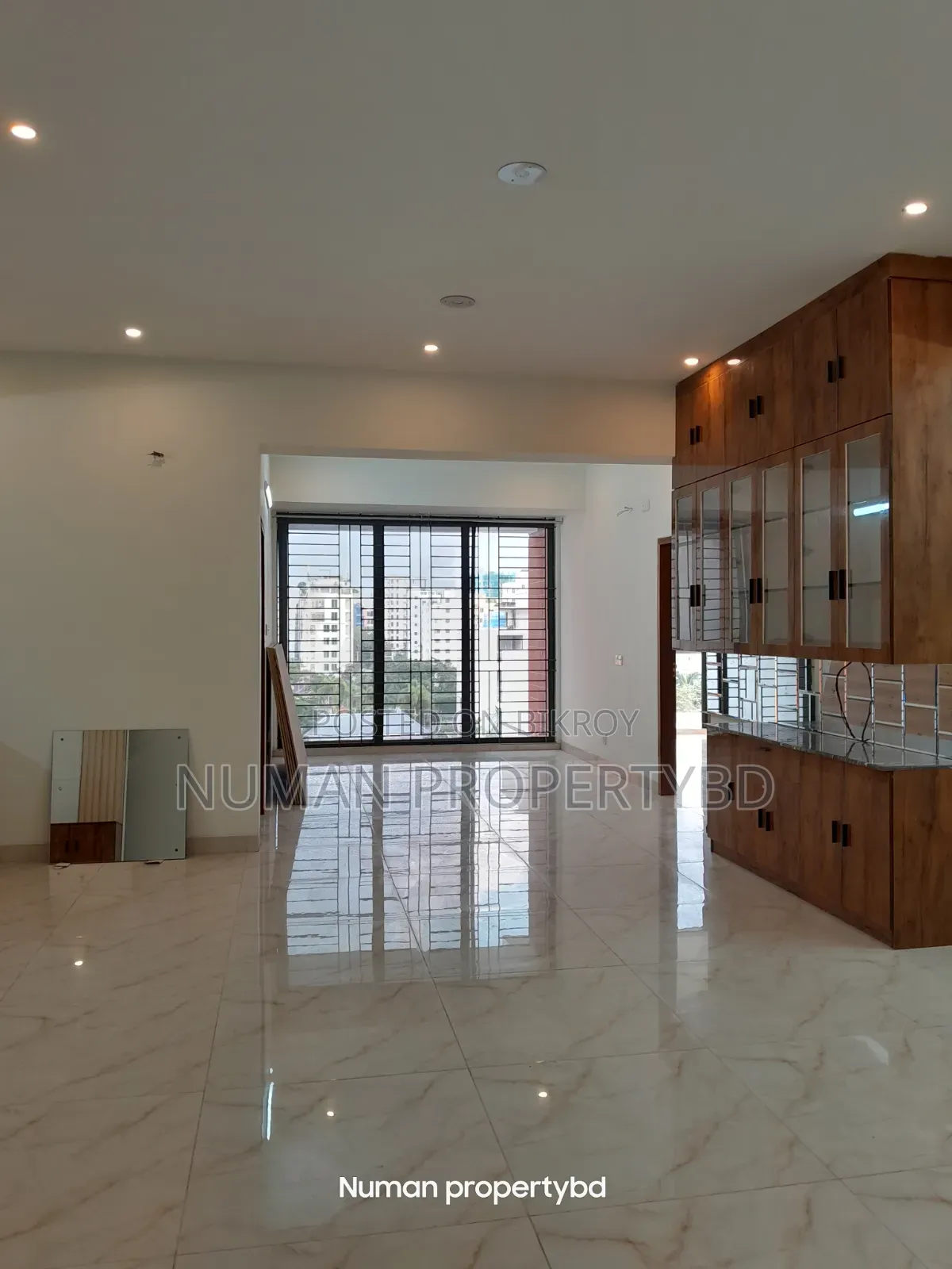 4-Bedroom Apartment in Numan Property Bd, Basundhara for Rent in Basundhara