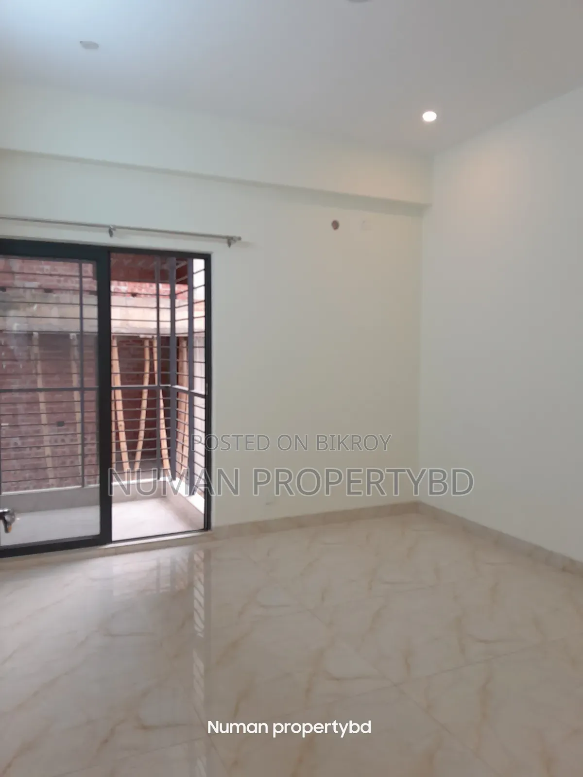 4-Bedroom Apartment in Numan Property Bd, Basundhara for Rent in Basundhara