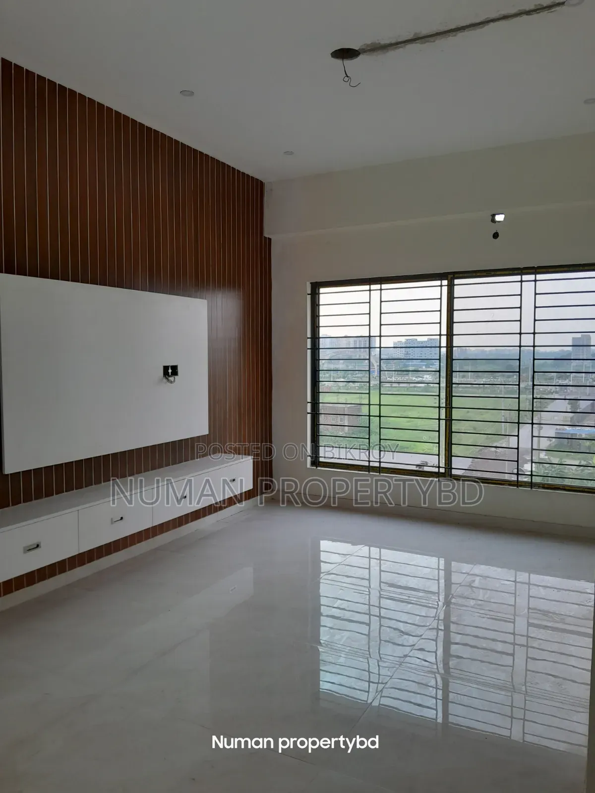 4-bedroom Apartment in Numan Property Bd, Basundhara for Rent in Basundhara