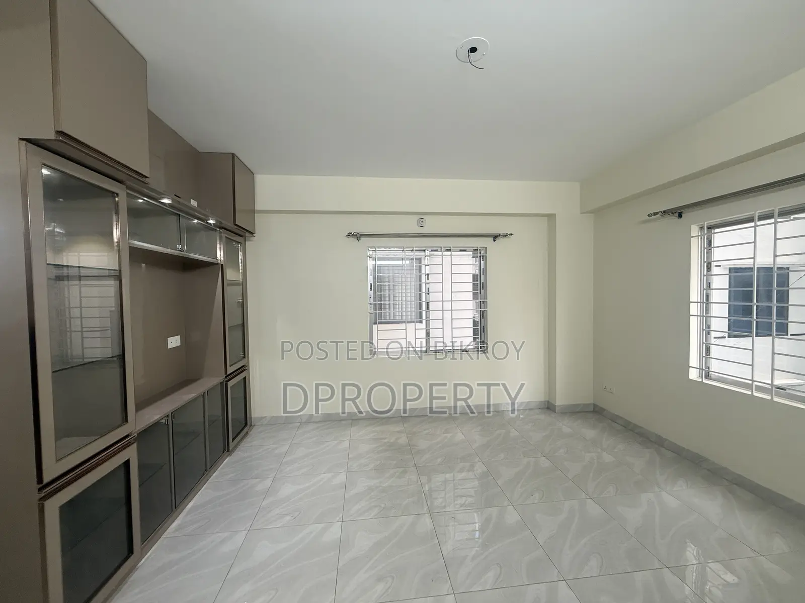 5-Bedroom Apartment in Bashundhara for Rent in Basundhara