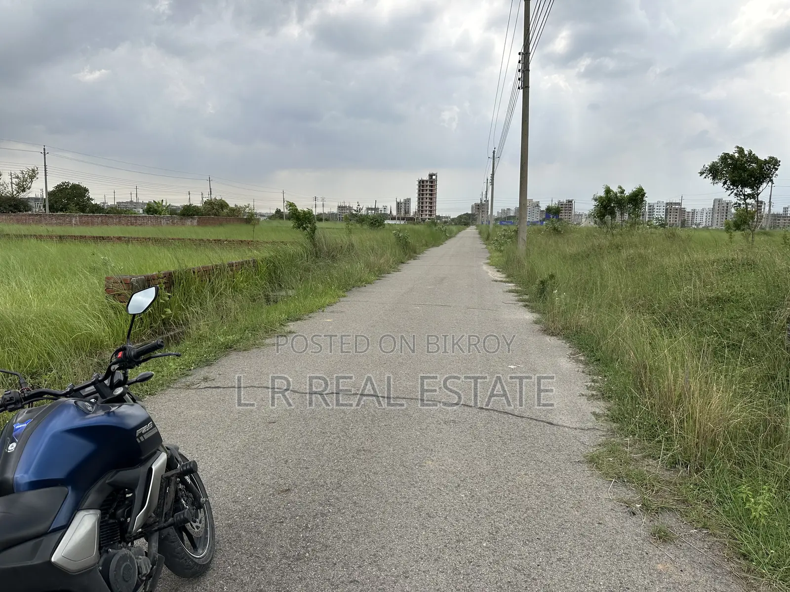 Block-P, 5-Katha, South-facing, Ready Plot for Sale, Bashundhara R/A in Basundhara