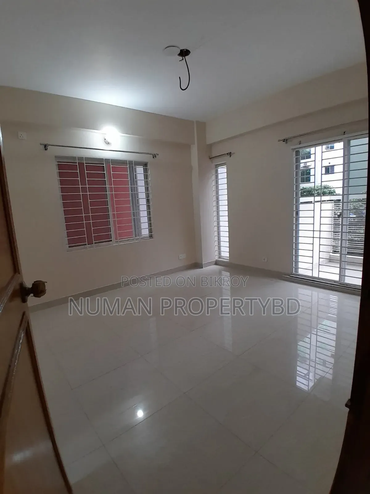 4-bedroom Apartment in Numan Property Bd, Basundhara for Rent in Basundhara