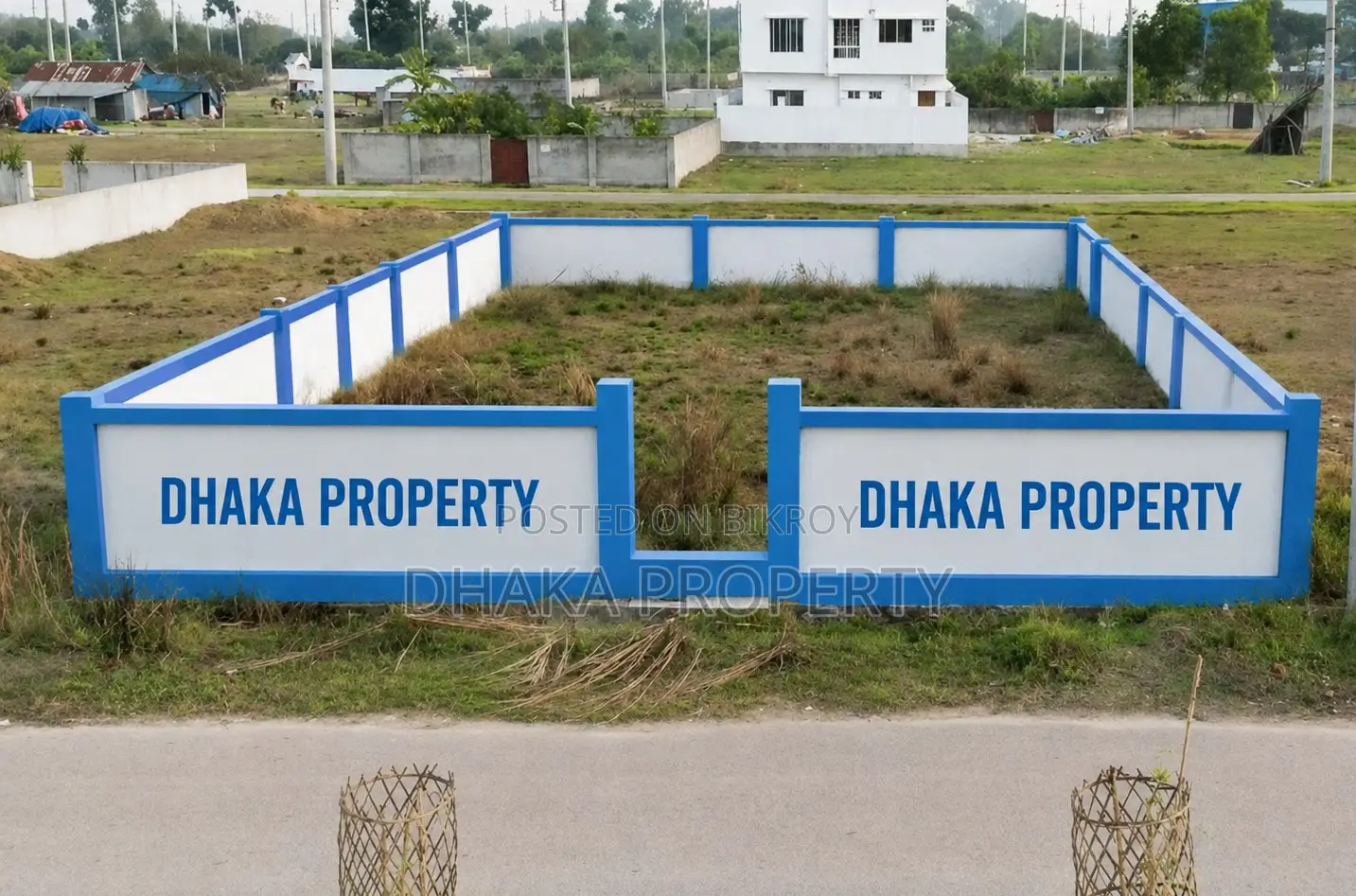 Metro Station 3 Katha Park East at Sector-17/B in Uttara