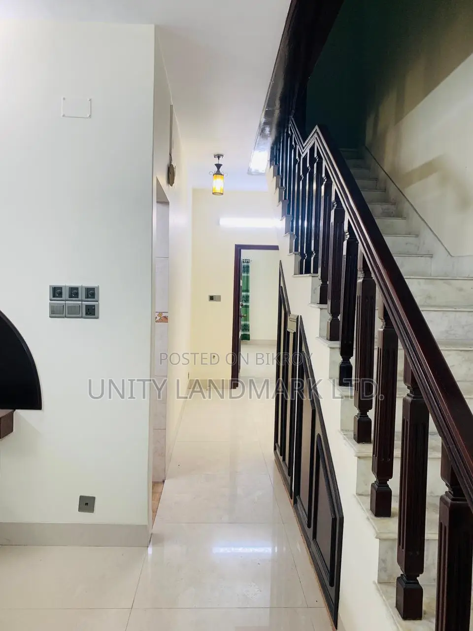 Furnished 3-Bedroom Duplex in Uproperty, Jamuna Future Park for Sale in Jamuna Future Park