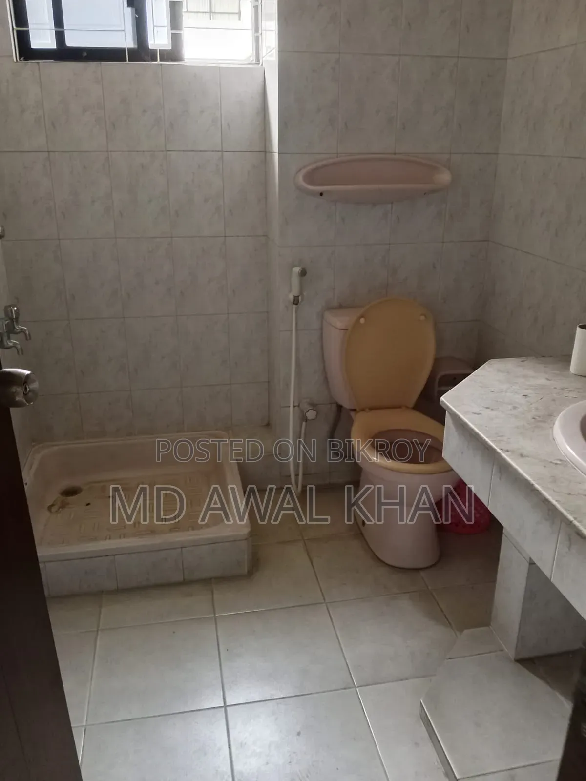 2300 SFT Office Rent at Gulshan in Gulshan
