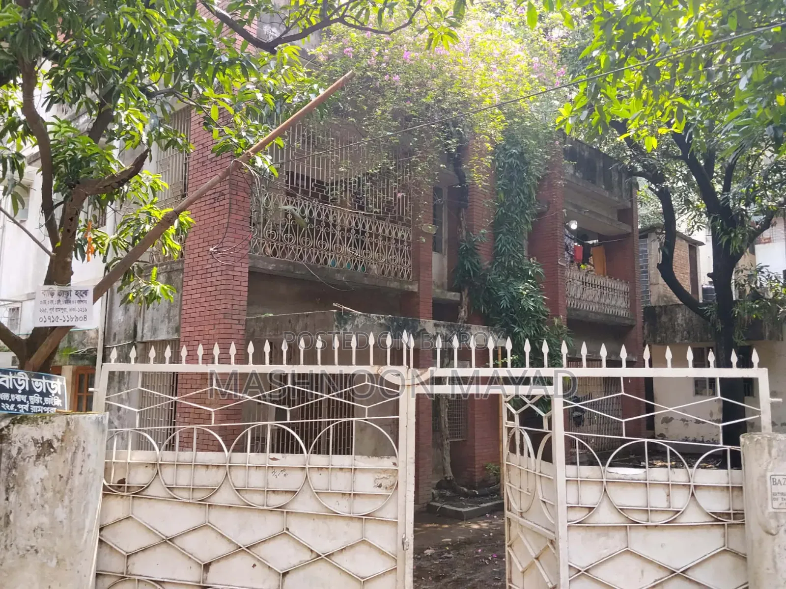 Furnished 8-bedroom Block of Flats in Rampura for sale in Rampura