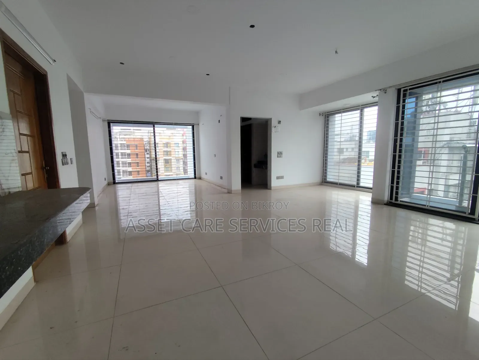 21-Bedroom 15000-SQFT New Independent House Office Rent in Baridhara in Baridhara