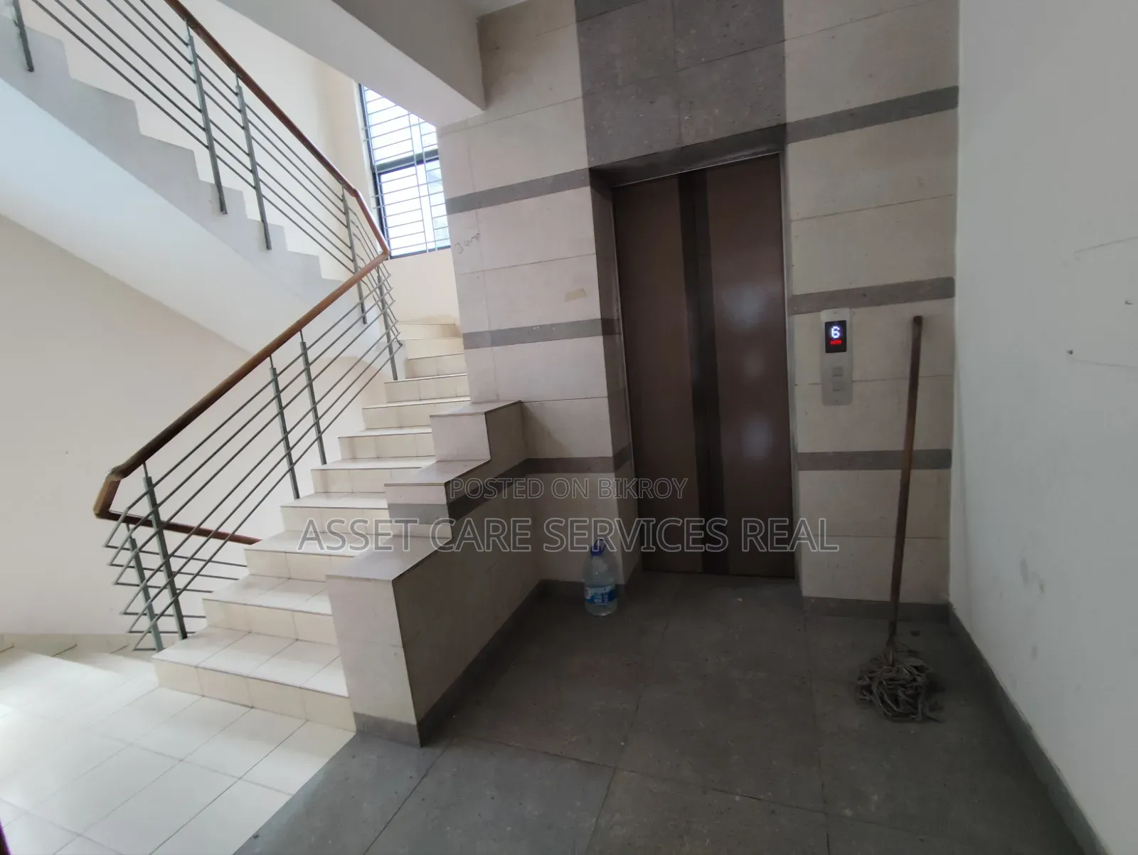 28-Bedroom 15000-SQFT Independent House Office Rent Baridhara in Baridhara