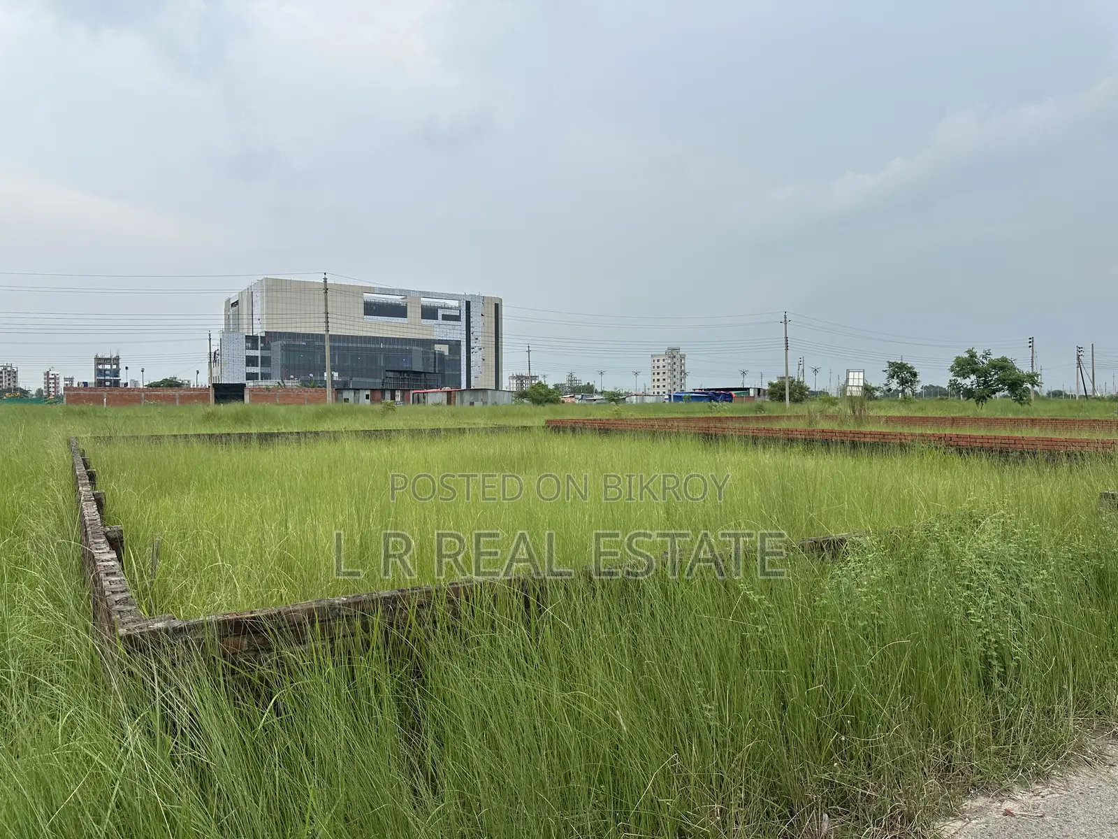Block-N, (5+5)=10 Katha, Near- Bazar Protidin, Bashundhara in Bashundhara City