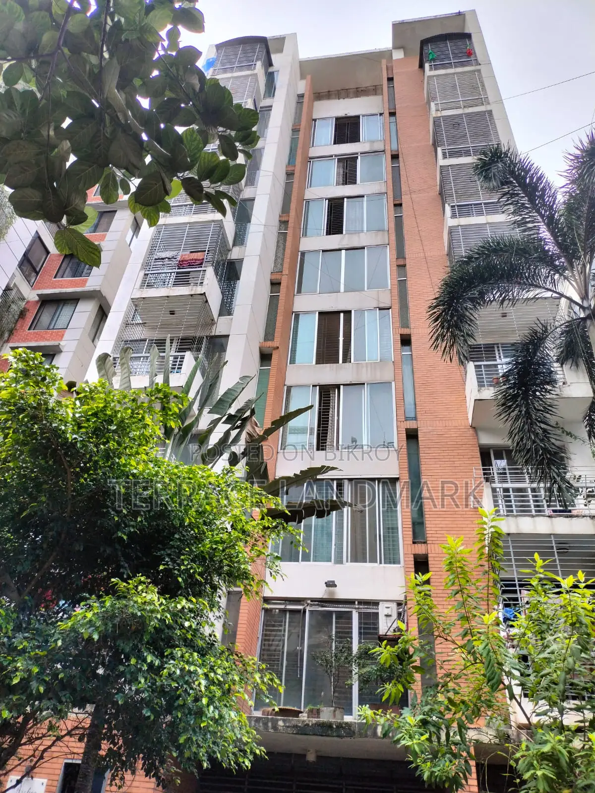 3-Bedroom Apartment in Basundhara for Sale in Basundhara