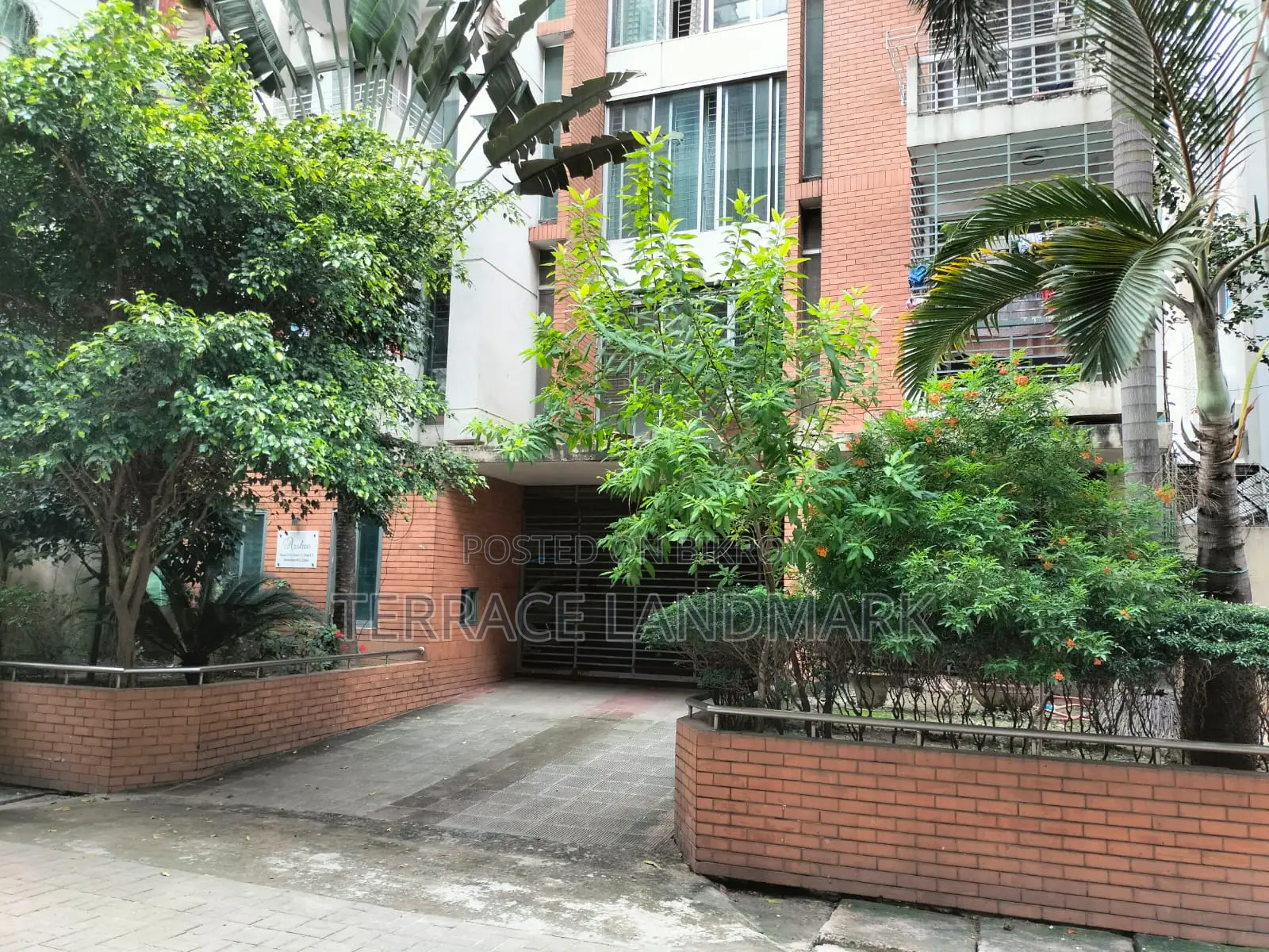 3-Bedroom Apartment in Basundhara for Sale in Basundhara
