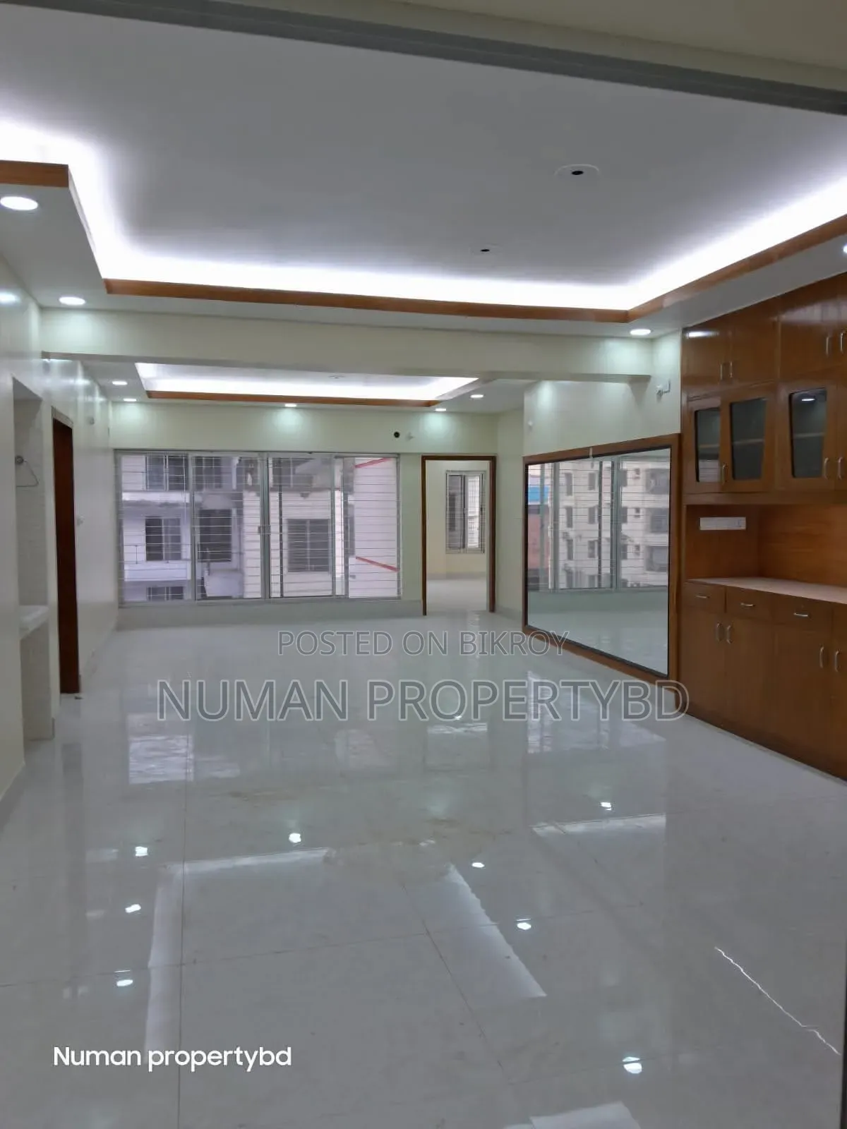 4-Bedroom Apartment in Numan Property Bd, Basundhara for Rent in Basundhara