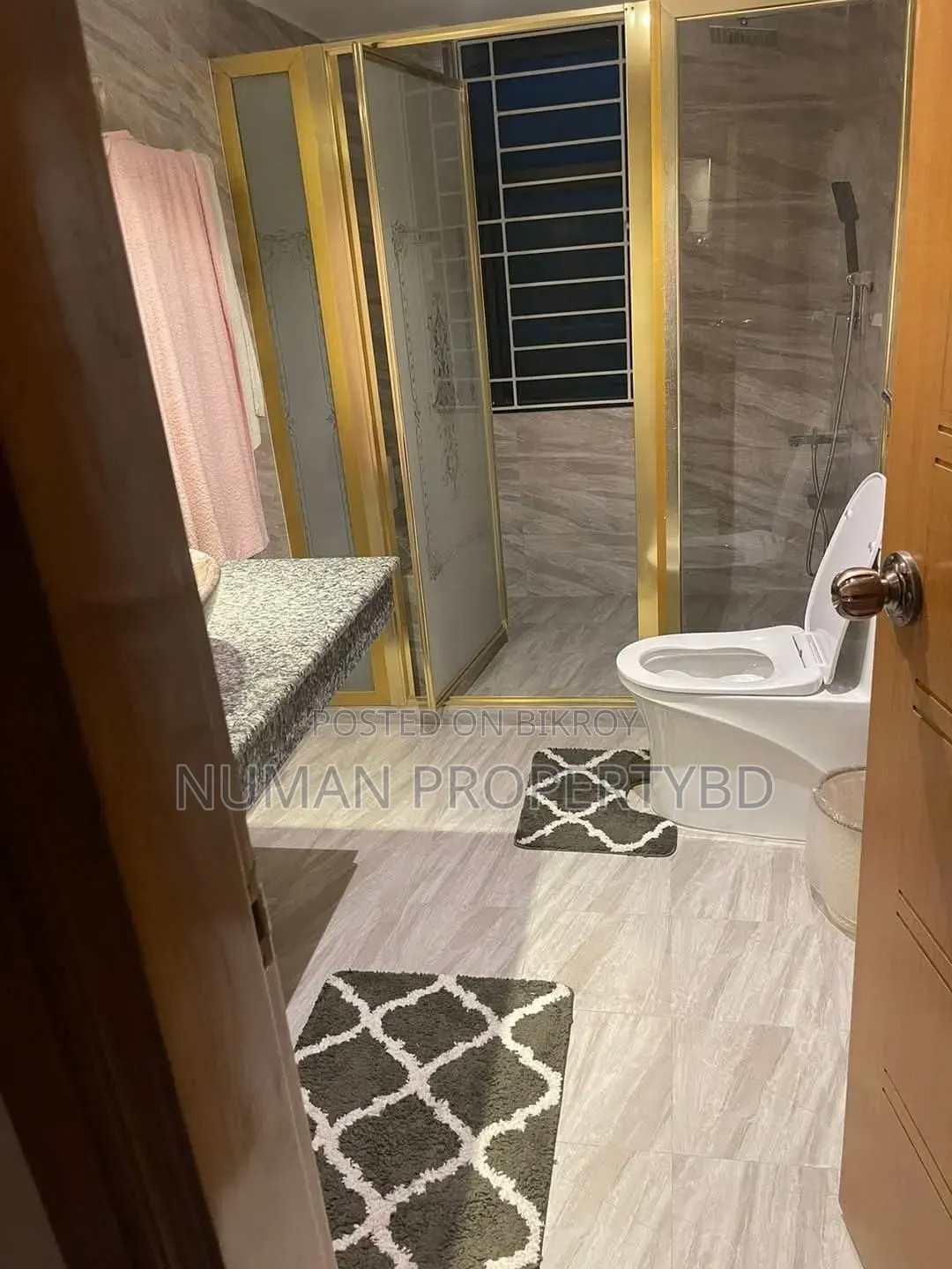 Furnished 3-bedroom Apartment in Numan Property Bd, Basundhara for Rent in Basundhara