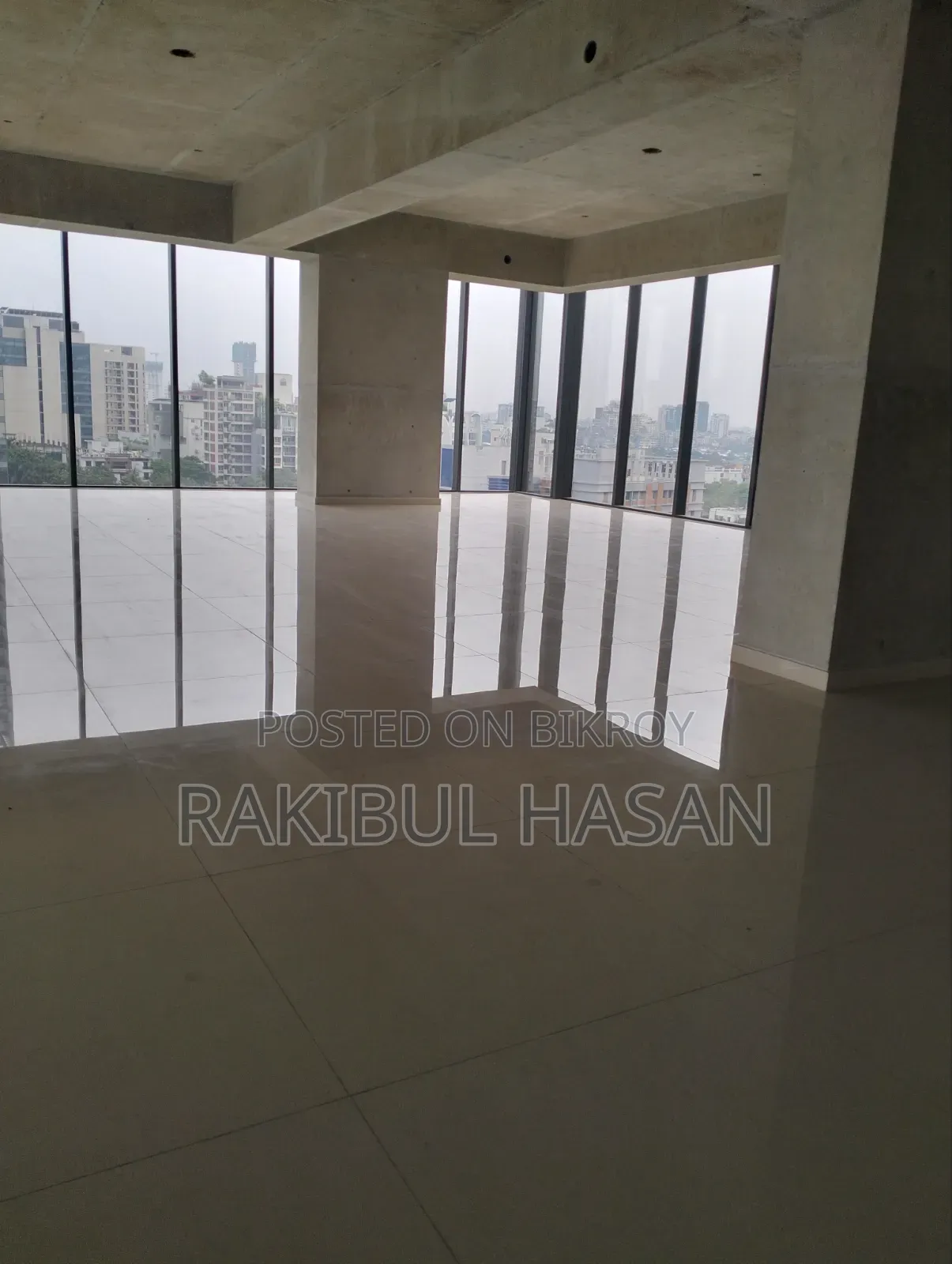 3020 SFT Commercial Space Rent in Gulshan 2 in Gulshan