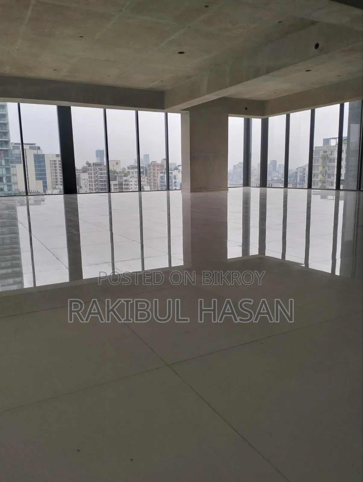 3020 SFT Commercial Space Rent in Gulshan 2 in Gulshan