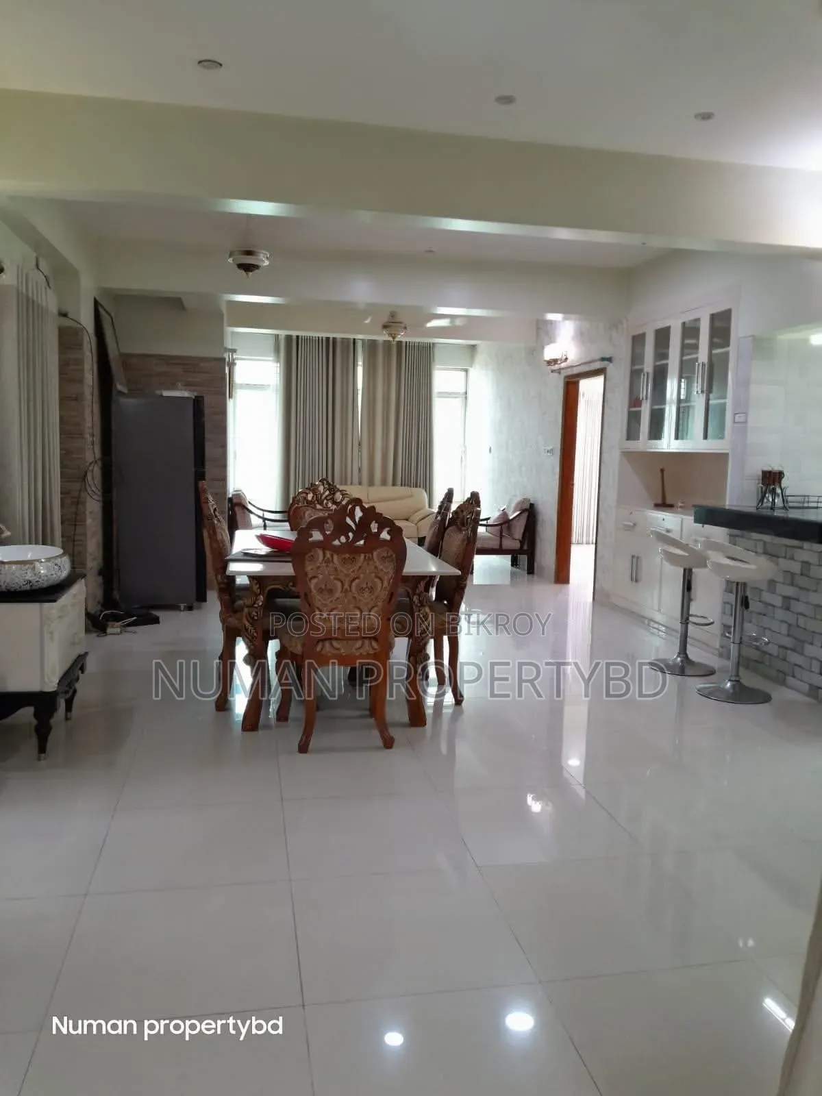 Furnished 3-Bedroom Apartment in Numan Property Bd, Basundhara for Rent in Basundhara