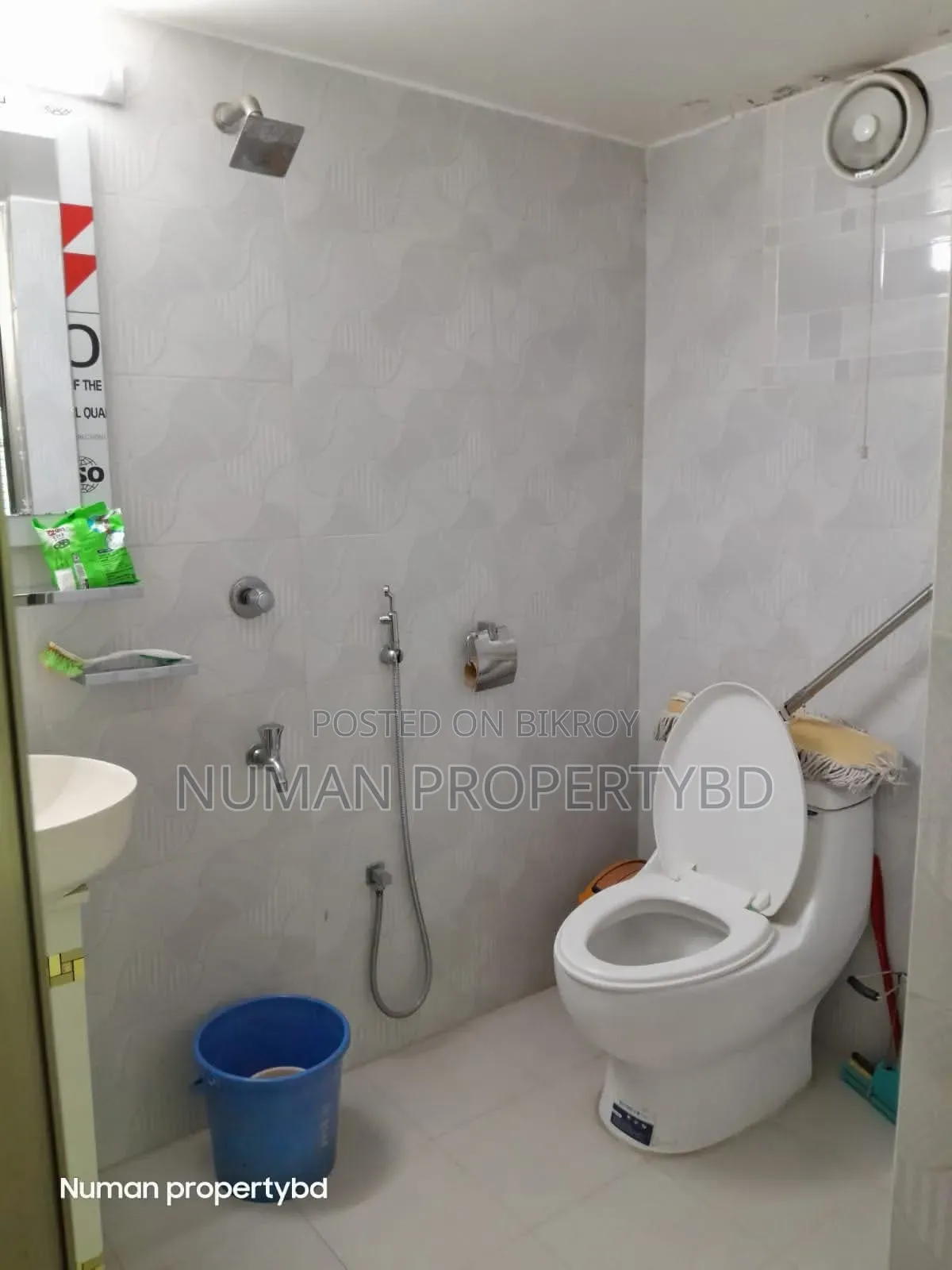 Furnished 3-Bedroom Apartment in Numan Property Bd, Basundhara for Rent in Basundhara