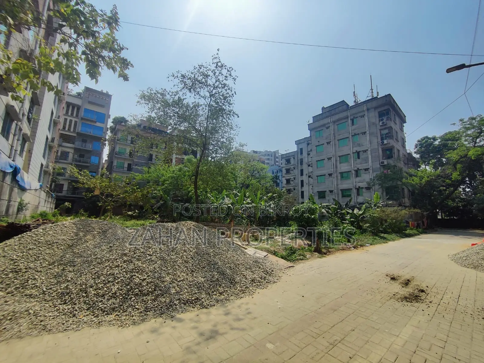 I Block 9 Katha Plot Sell in Basundhara