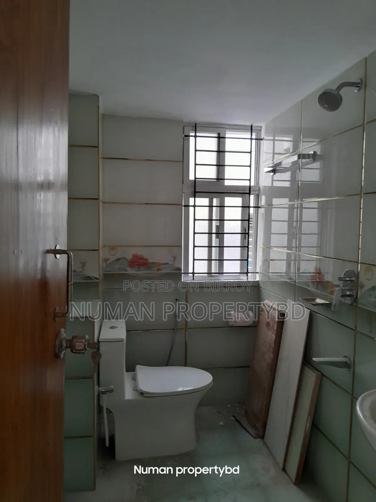 4-bedroom Apartment in Numan Property Bd, Basundhara for Sale in Basundhara