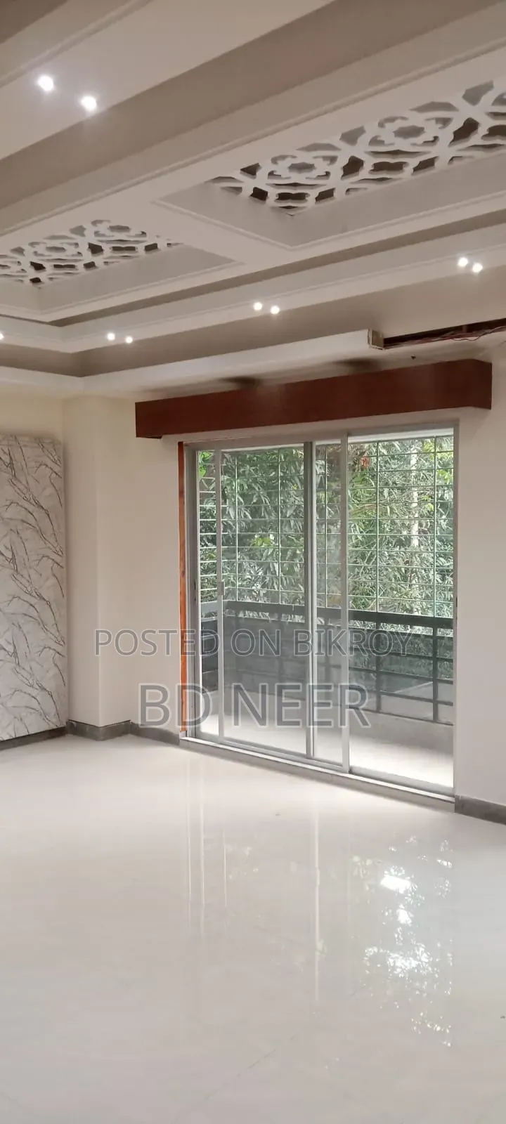 1800 SQFT Nice Office Available for Rent in Banani South in Banani