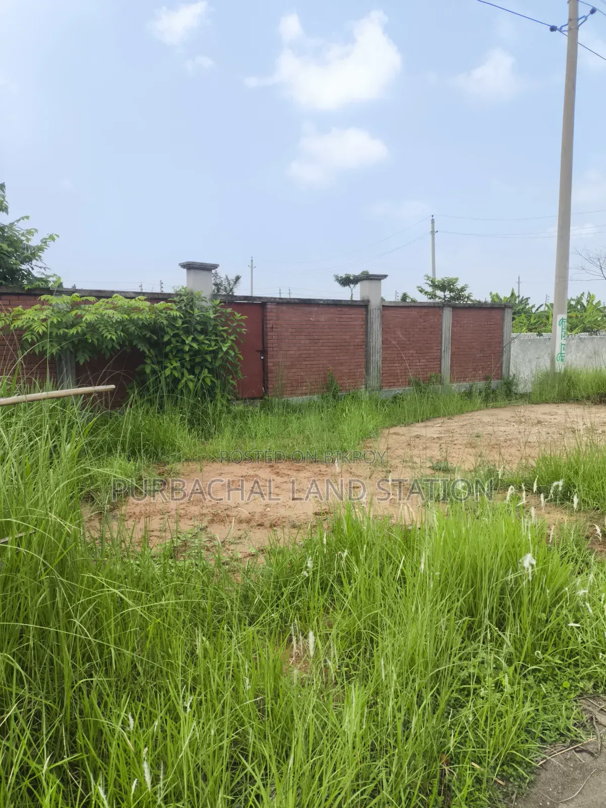 Sector: 9, South Face, Lake View 7.5 Katha Plot Urgent Sale in Purbachal in Purbachal