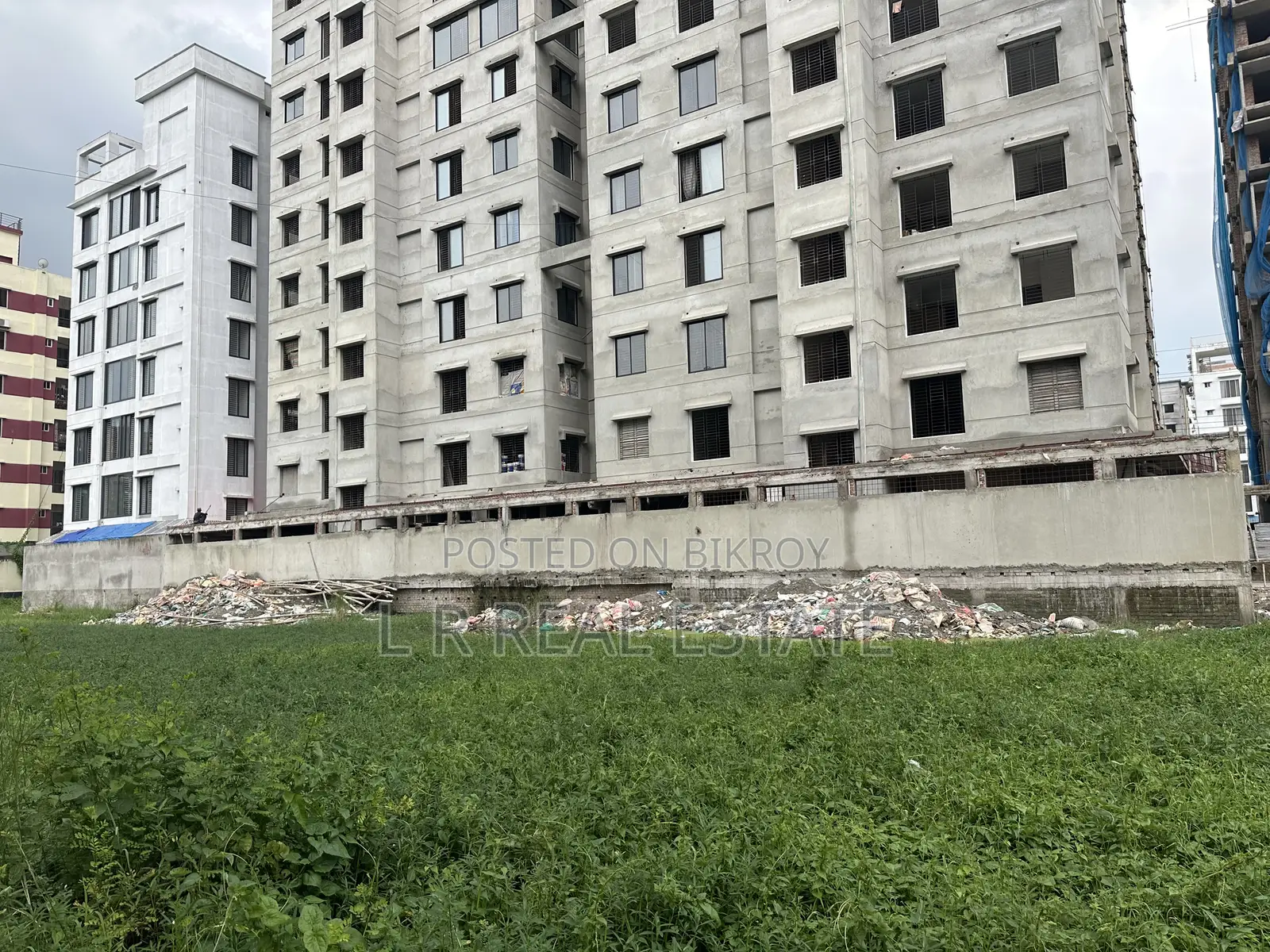 Block-M, (5+5)=10 Katha, Serial- 1600, Bashundhara R/A in Basundhara